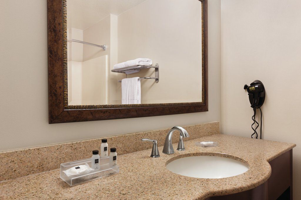 Country & By Radisson, Gainesville, Fl 3* Gainesville