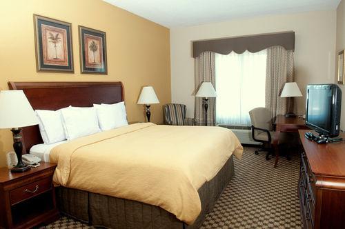 Country & By Radisson, Gainesville, Fl Hotel Gainesville