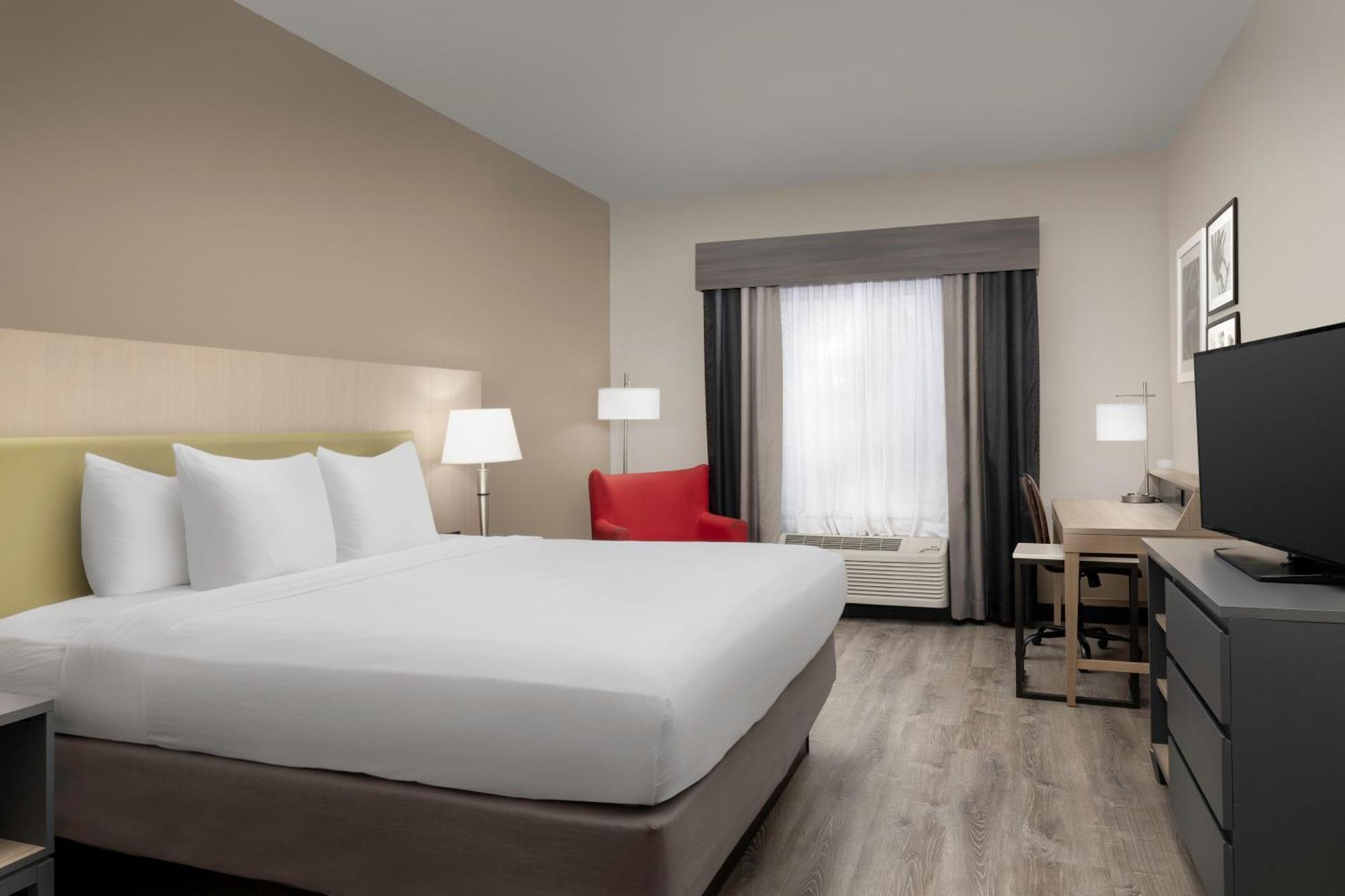 Country & By Radisson, Gainesville, Fl Hotel